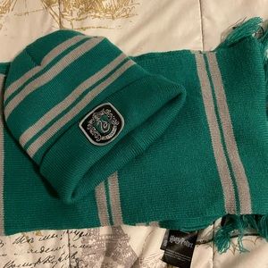 Harry Potter beanie and scarf set 6-14 years old Wizard World